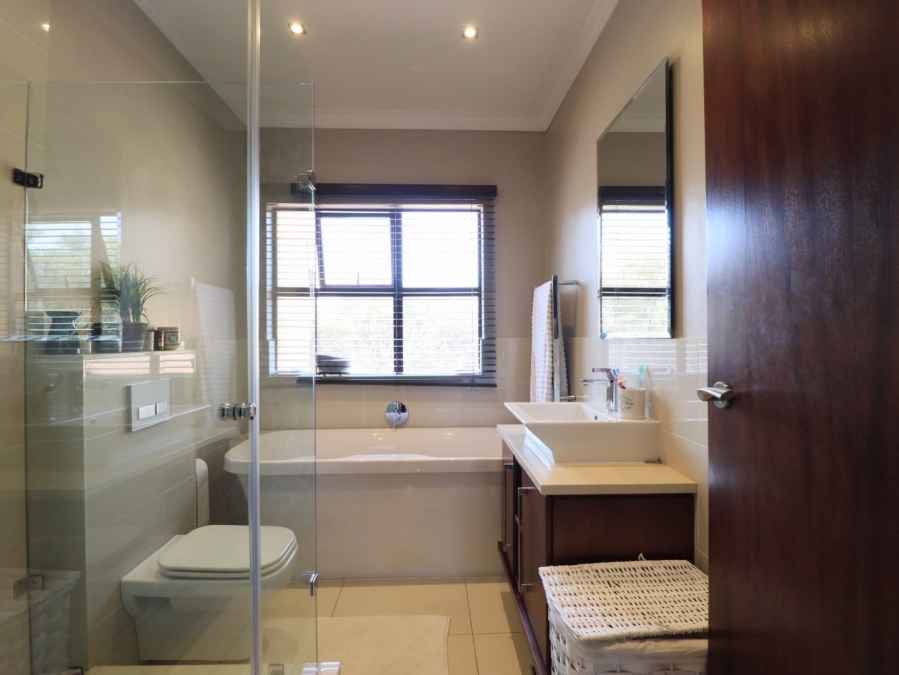 4 Bedroom Property for Sale in Oubos Estate Free State